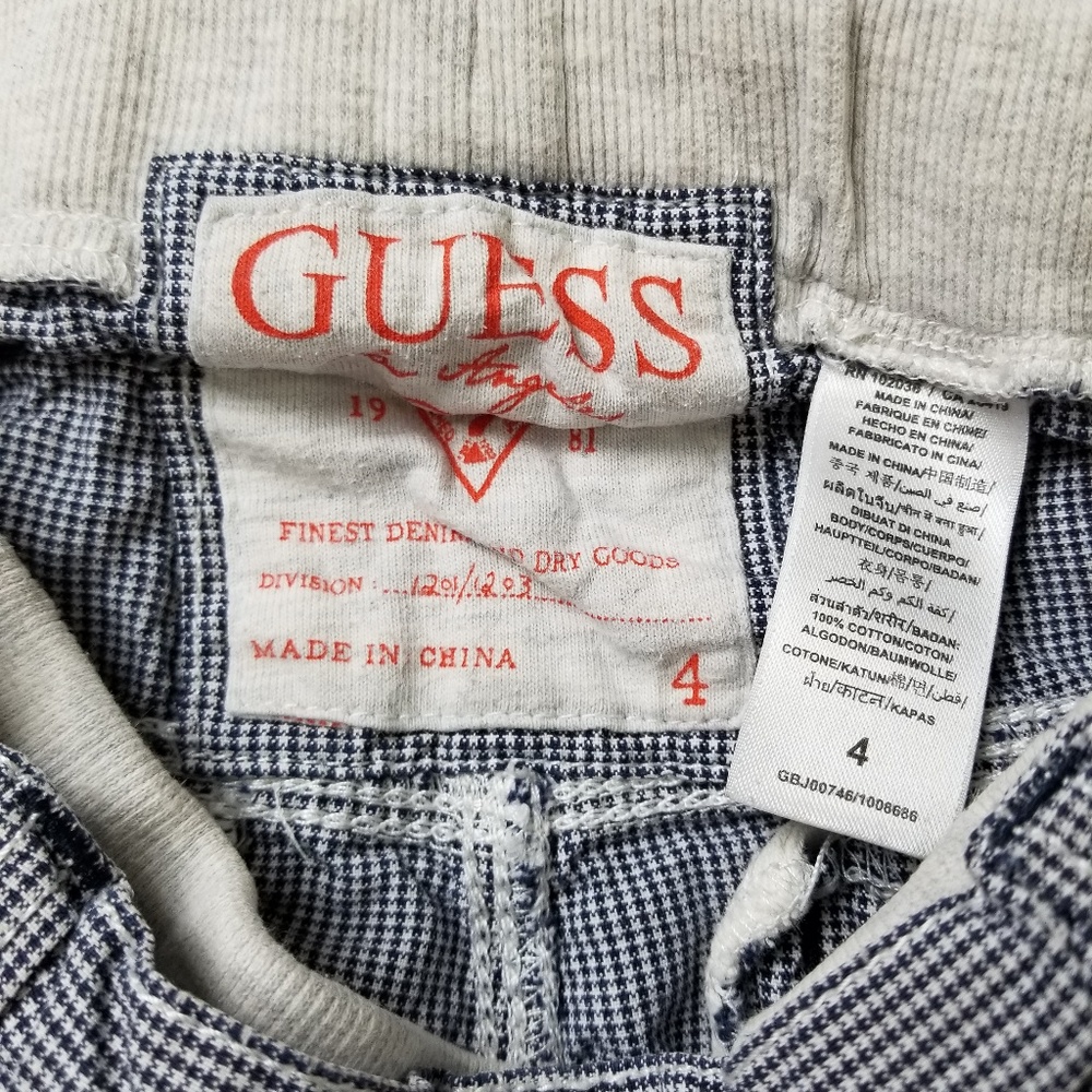 Guess - Picture 4 of 4